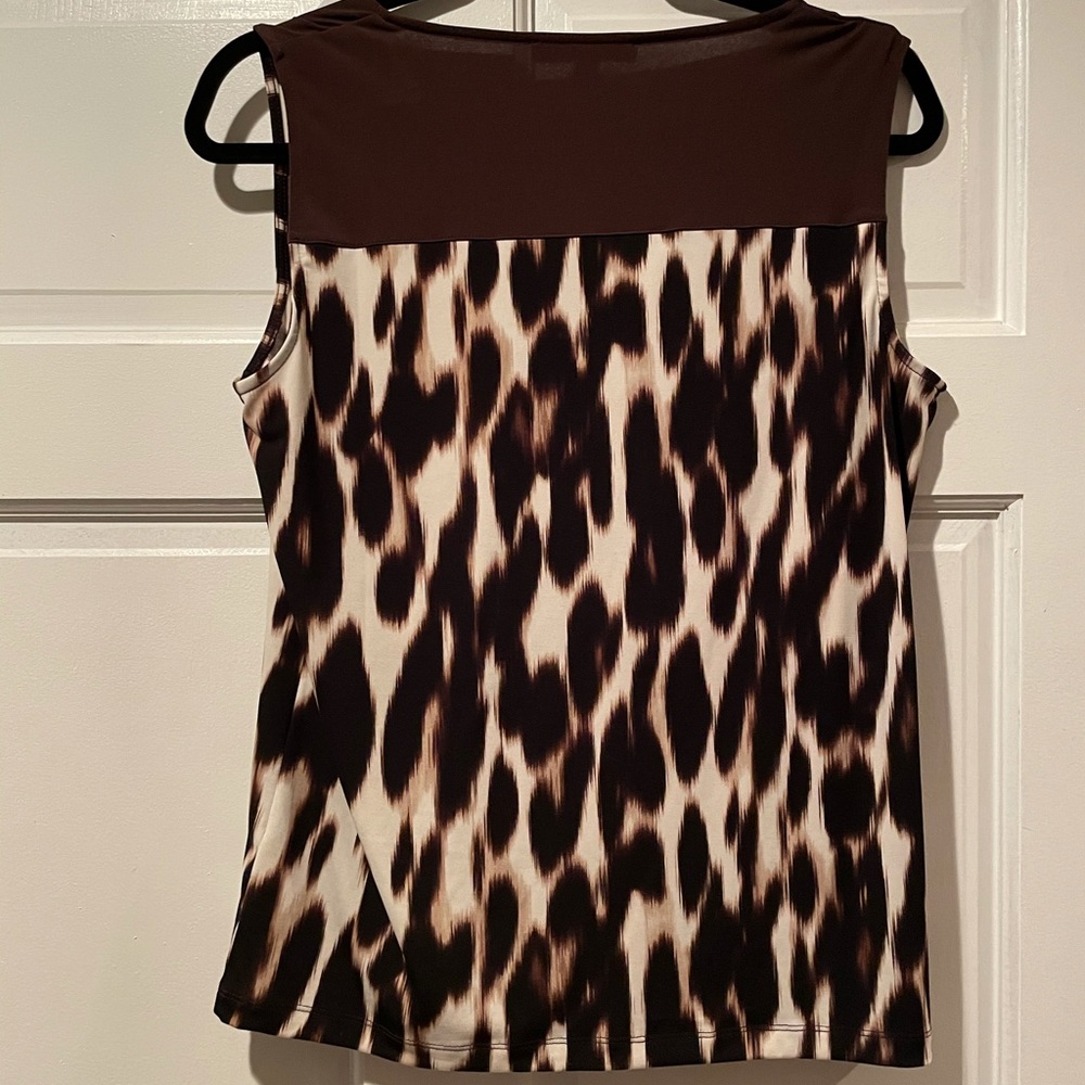 Top - Picture 2 of 2